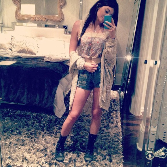 Moselle cardigan as seen on kylie jenner - Picture 2 of 3