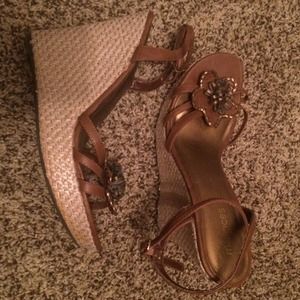 Maurice's wedges size 8 great shape