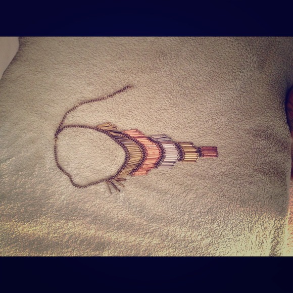 I am selling my three necklaces. By h&m, forever21