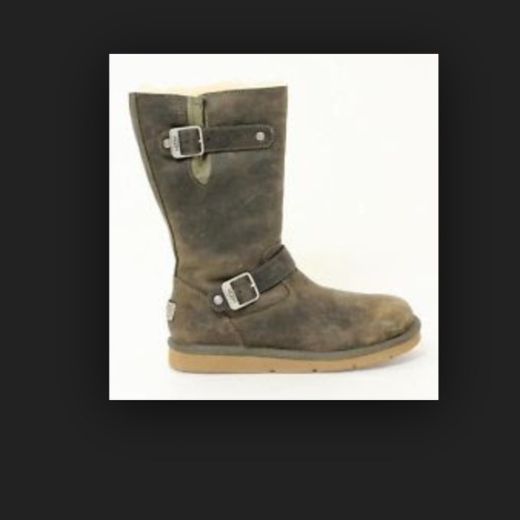 ❌SOLD ❌Green leather ugg boots