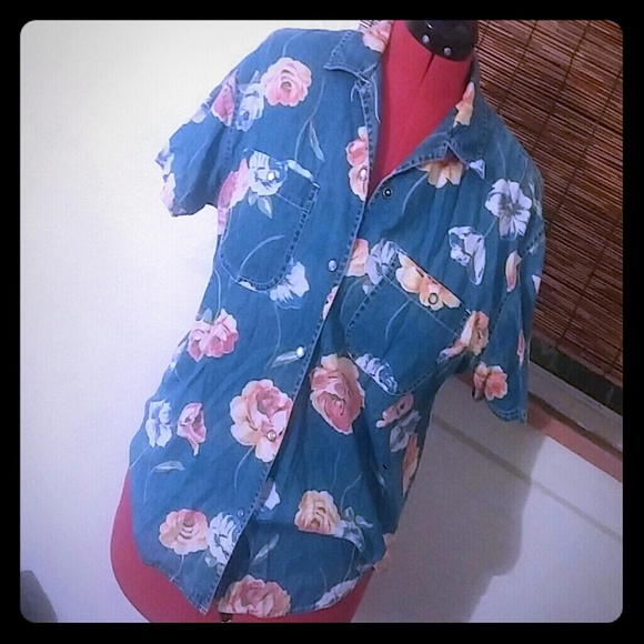 Denim floral print short sleeve button down