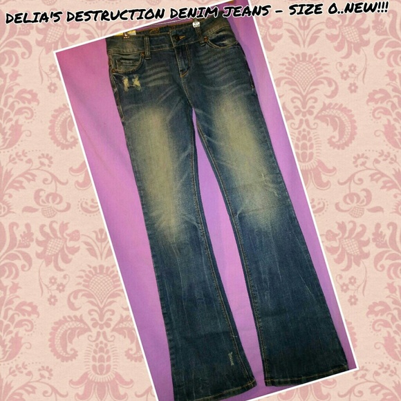 DELIA'S DESTRUCTION DENIM JEANS - SIZE 0 REGULAR