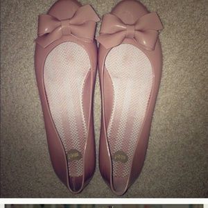 Pink flats