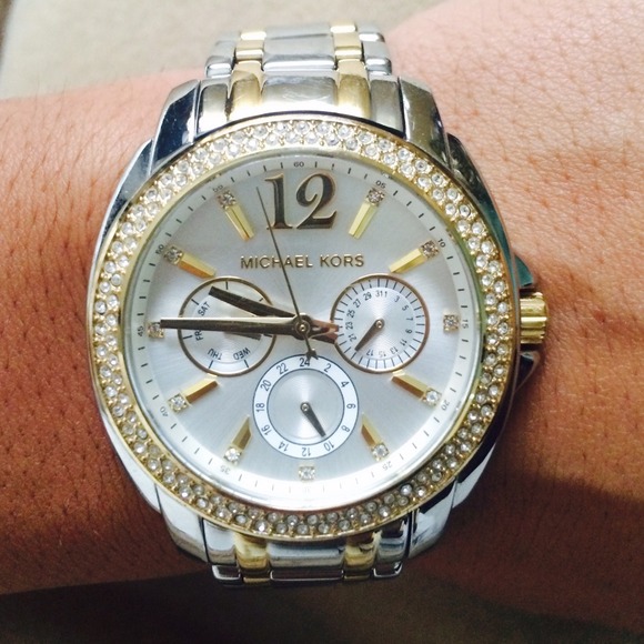 MK watch