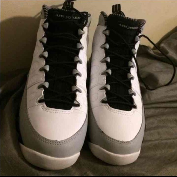 Jordan Retro 9