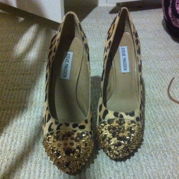 Steve Madden cheetah heels size 7.5 - Picture 2 of 3