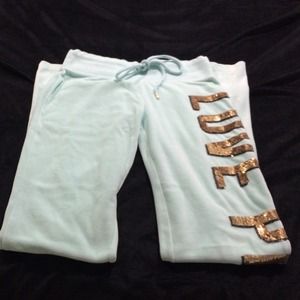 Love pink sweatpants