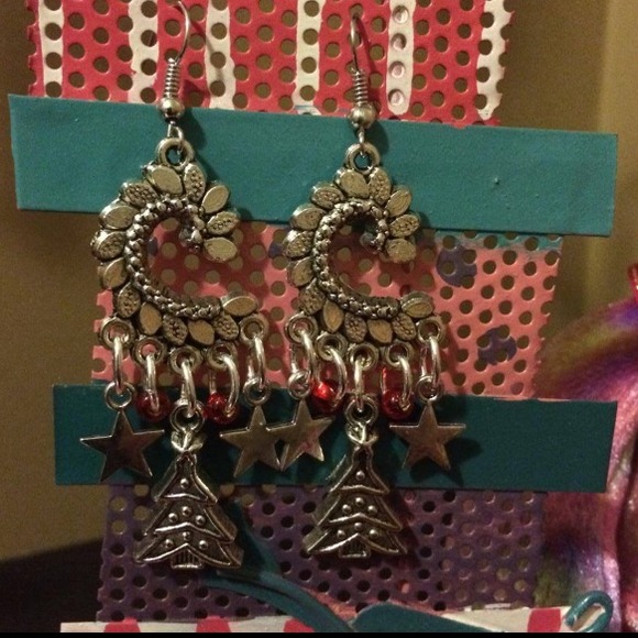 🛍☃🎄Unique Christmas Tree Earrings 🎄☃🛍