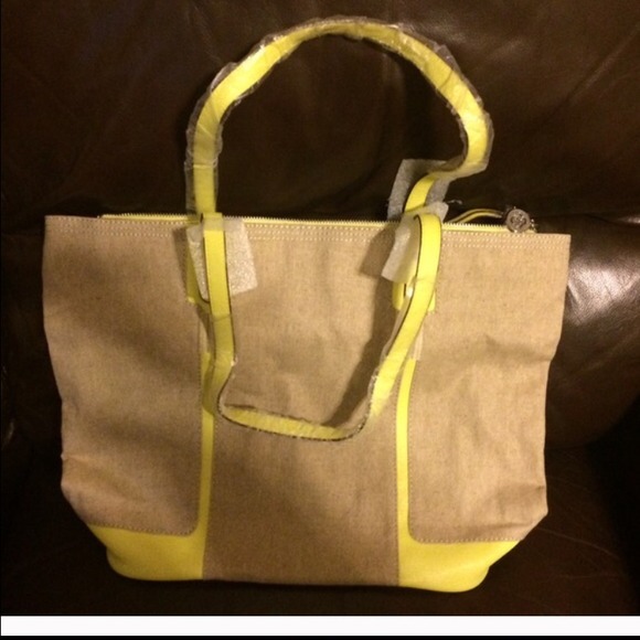 Stella and Dot THE CLASSIC