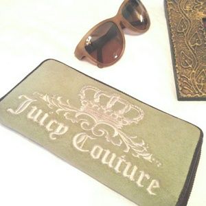 Juicy Couture wallet