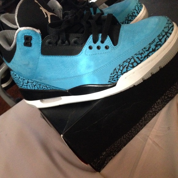 Air Jordan Powder Blue 3s.