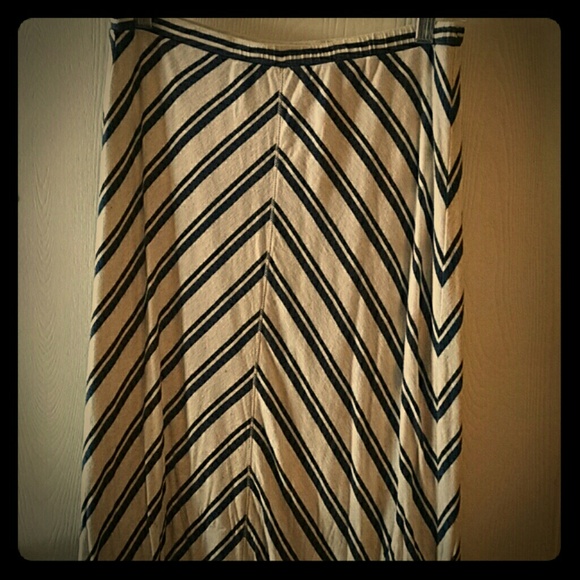 Maxi skirt