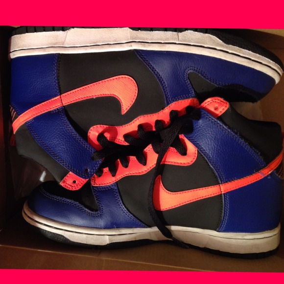 โ
SOLDโ
Nike Dunks๐๐๐ - Picture 2 of 4