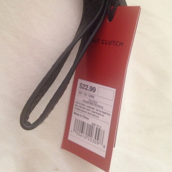 NWT Missoni for target knit clutch - Picture 3 of 3