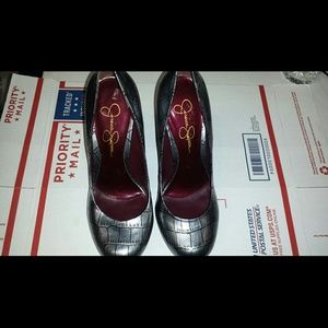 Jessica Simpson high heels silver shoes 7B