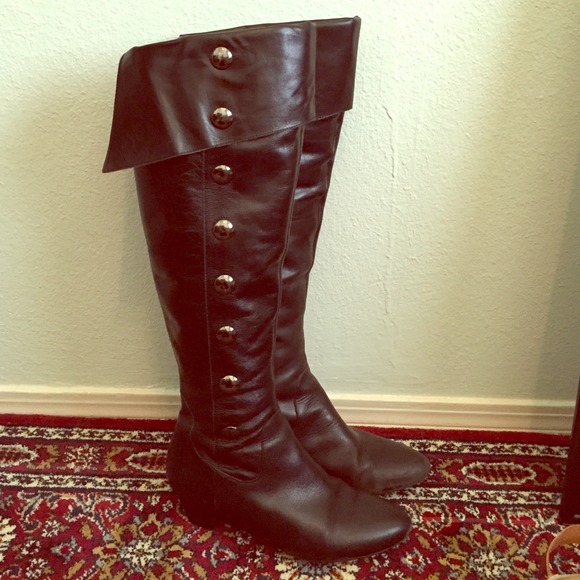 Jessica Simpson black leather boots