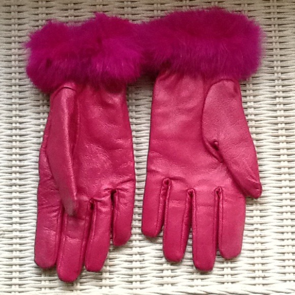 Hot Pink Leather & Fur Gloves.  Like new! SOLD! - Picture 2 of 2