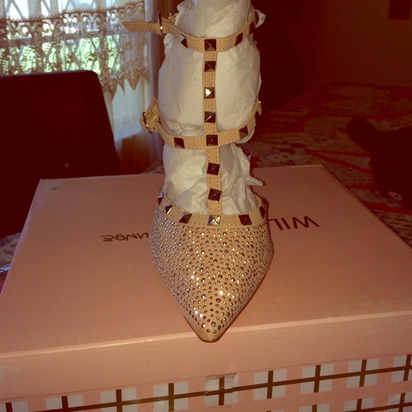 Stud pumps