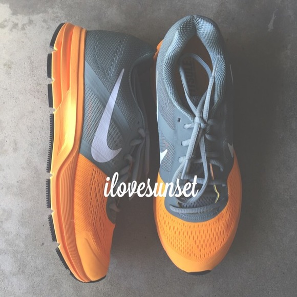 {Nike} Pegasus 30 - Picture 2 of 4