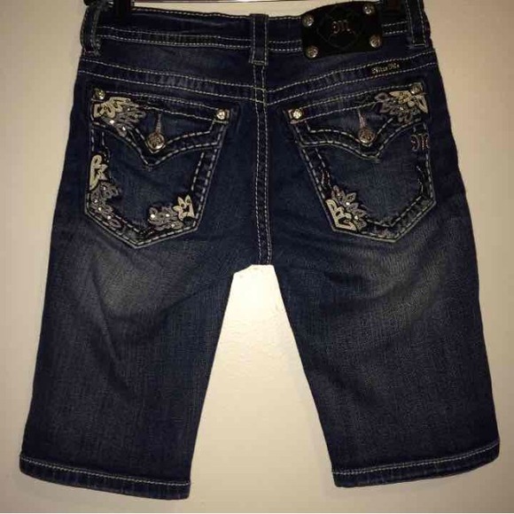 Miss me Bermuda shorts Size 26