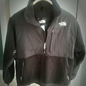 Black North Face heavy fleece jacket