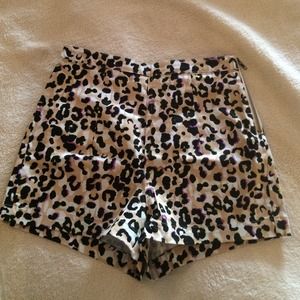 Forever 21 - High wasted leopard print shorts
