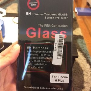 iPhone 6 plus screen protector