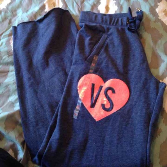 S C A M M E R WATCH OUT LADIES - Picture 3 of 4