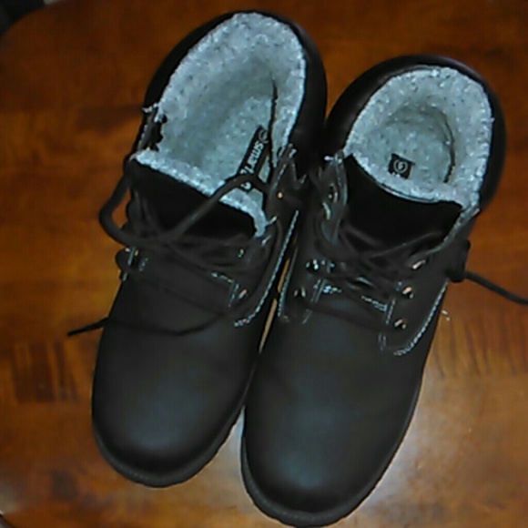 New Smart Fit Waterproof shoes