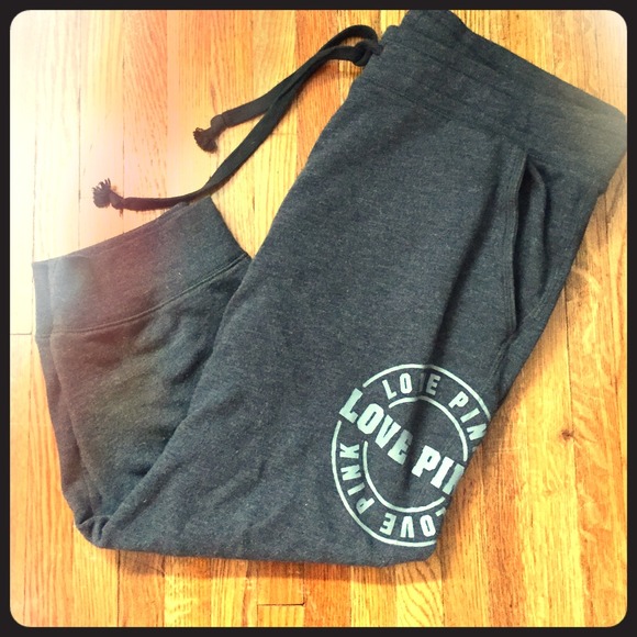 🎀💗VS PINK💗🎀 Crop Sweatpants