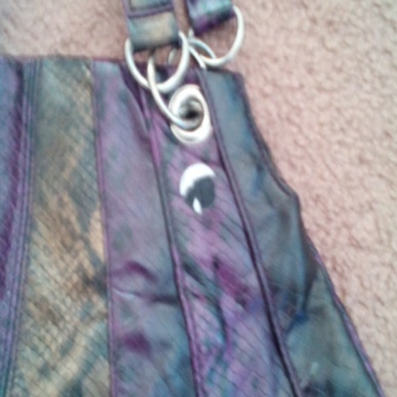 Purse - Picture 2 of 3