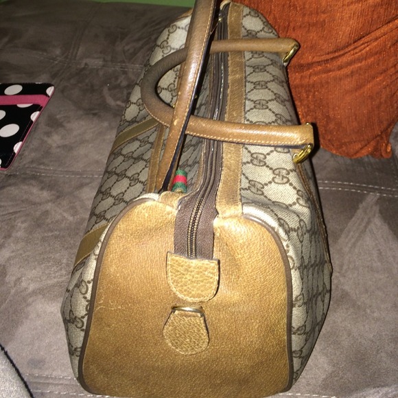 Vintage Collection Gucci Bag - Picture 3 of 4