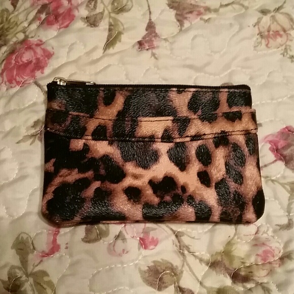 *BNWT* Cute Leopard Print Coin Purse