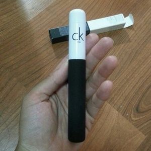 Ck mascara