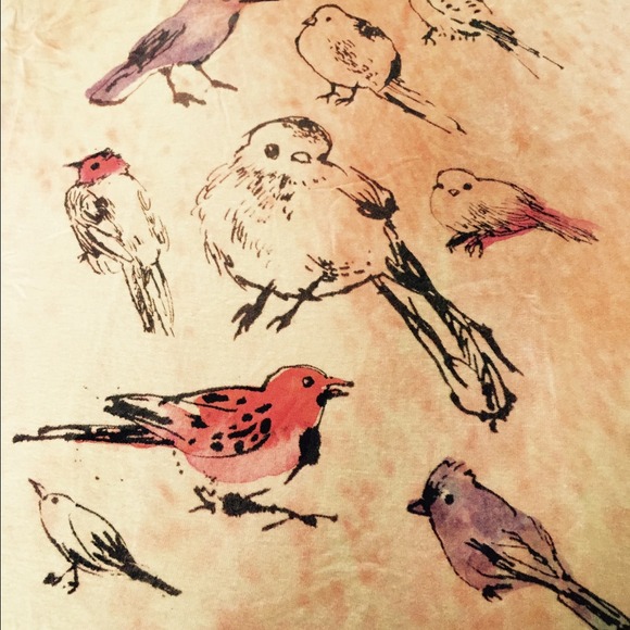 Old Navy bird tee