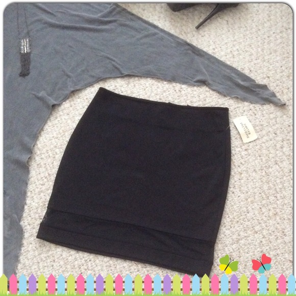 Charcoal Grey Long Length Tank Style Top w/Long Sides - Picture 2 of 4