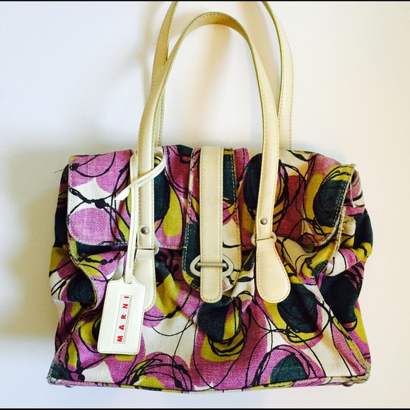 Beautiful Marni printed canvas handbag!