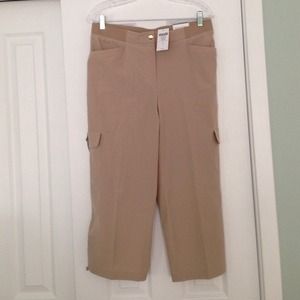 Chico's Zenergy crop pants