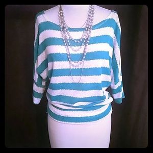 💥 SALE 💥 Gorgeous Knitted Top