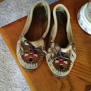 Minnetonka  Moccasin