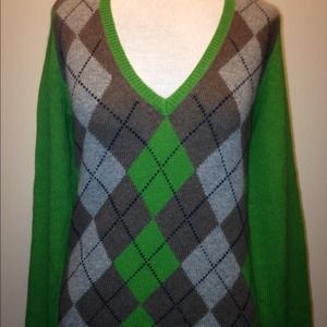 J.Crew v-neck Sweater! Super soft like new