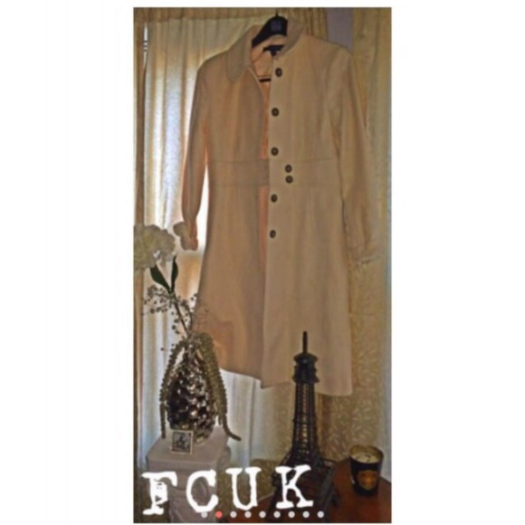 Stunning French Connection cream pea coat