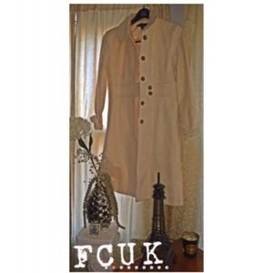 Stunning French Connection cream pea coat