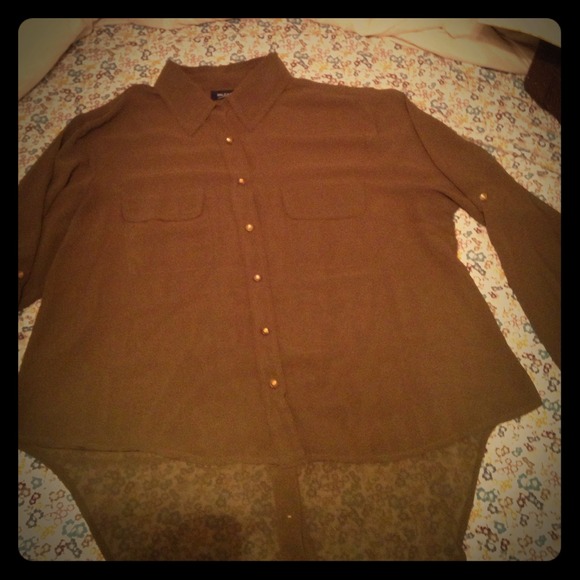 Front & Back Button High Low Blouse