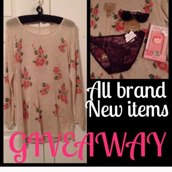@missalexx Give Away!!
