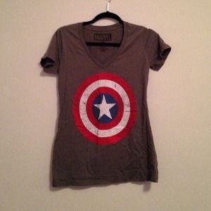 Captain America tee