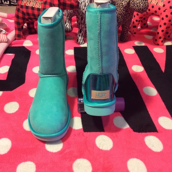 SOLD - Picture 2 of 4