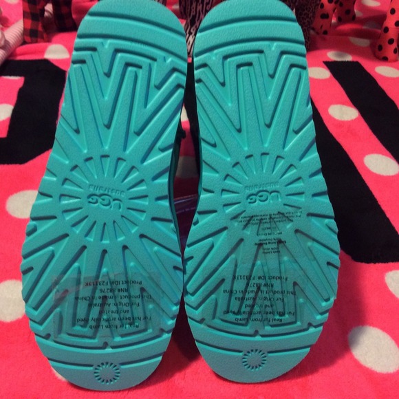 SOLD - Picture 3 of 4