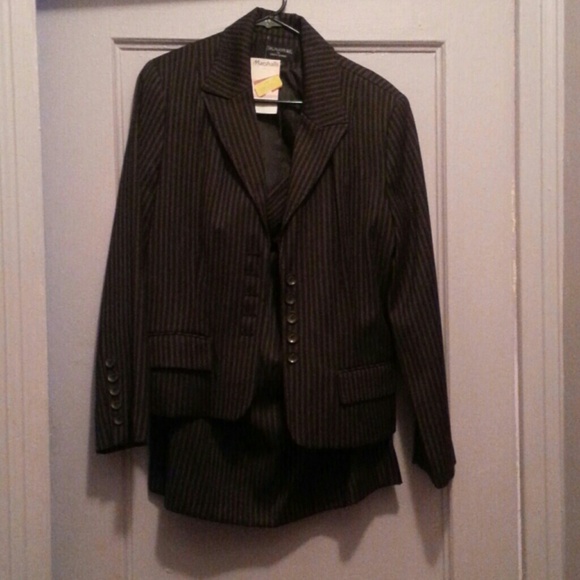 Suit
