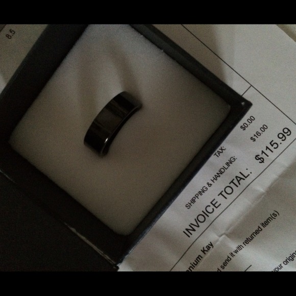 Mens wedding band - Picture 3 of 4